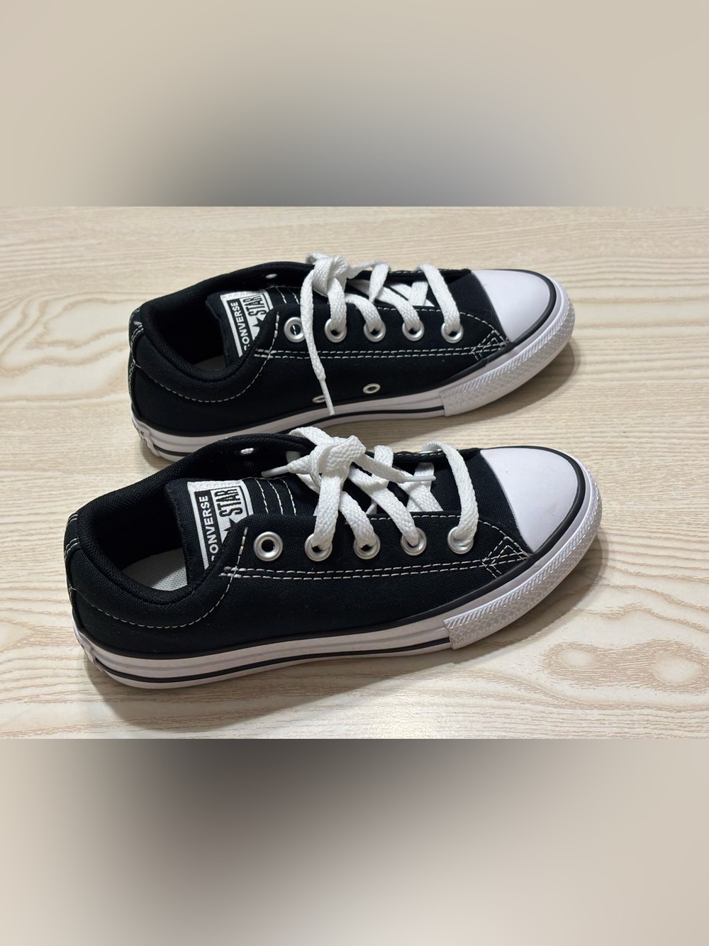 Converse Kids Low Top Sneakers - Black & White